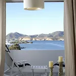 Aparthotel Kapetan Tasos 4*