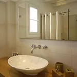Kapetan Tasos 4* Pollonia