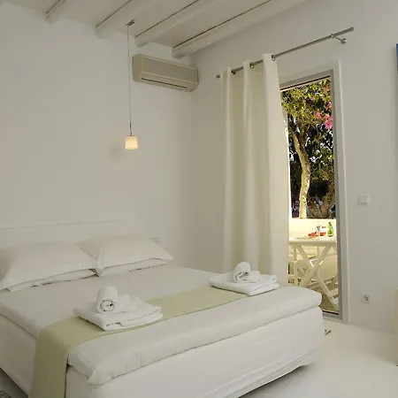 Kapetan Tasos Aparthotel Pollonia