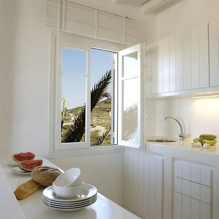 Kapetan Tasos Aparthotel Pollonia
