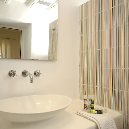 Aparthotel Kapetan Tasos 4*