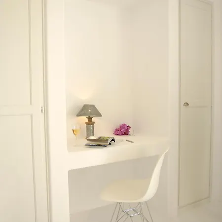 Kapetan Tasos Aparthotel Pollonia