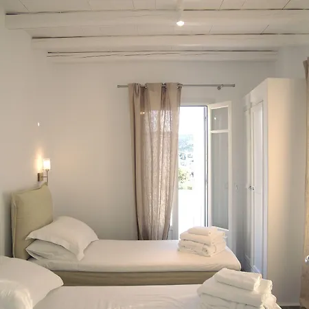 Kapetan Tasos Ξενοδοχείο με διαμερίσματα 4*