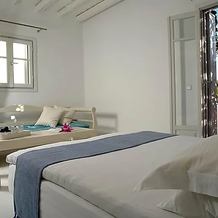 Aparthotel Kapetan Tasos 4*
