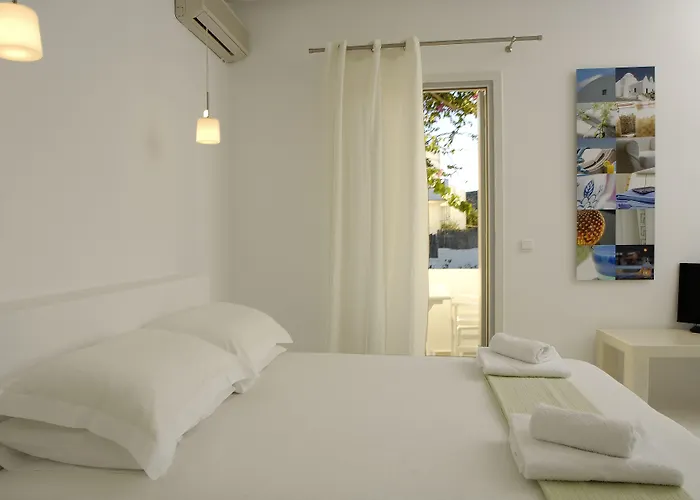 Kapetan Tasos Aparthotel Pollonia
