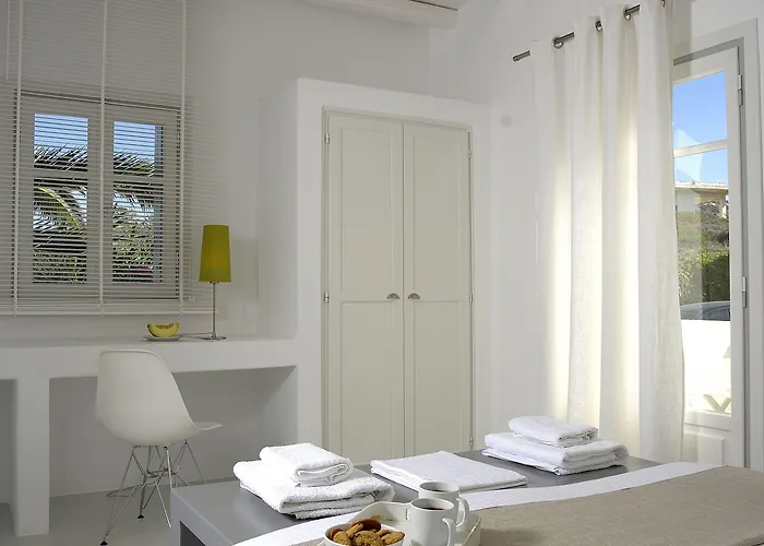 Kapetan Tasos 4* Pollonia