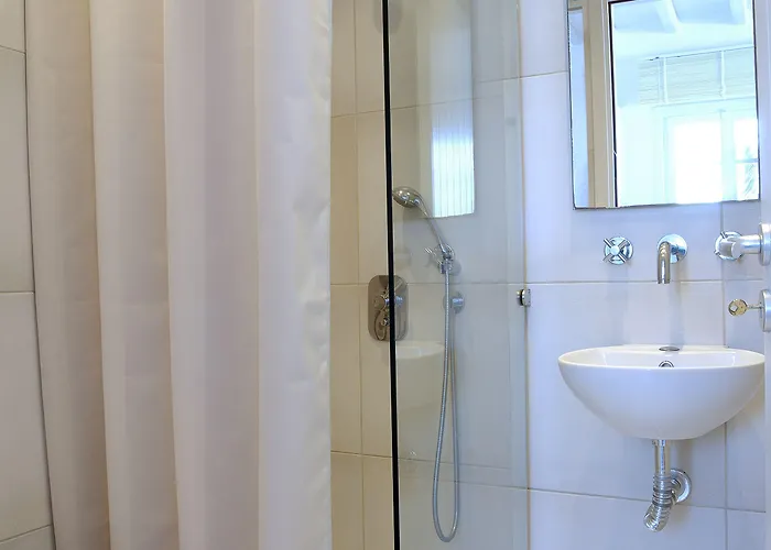 Aparthotel Kapetan Tasos 4*