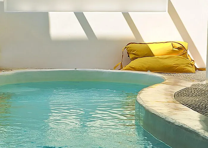 Kapetan Tasos 4* Pollonia